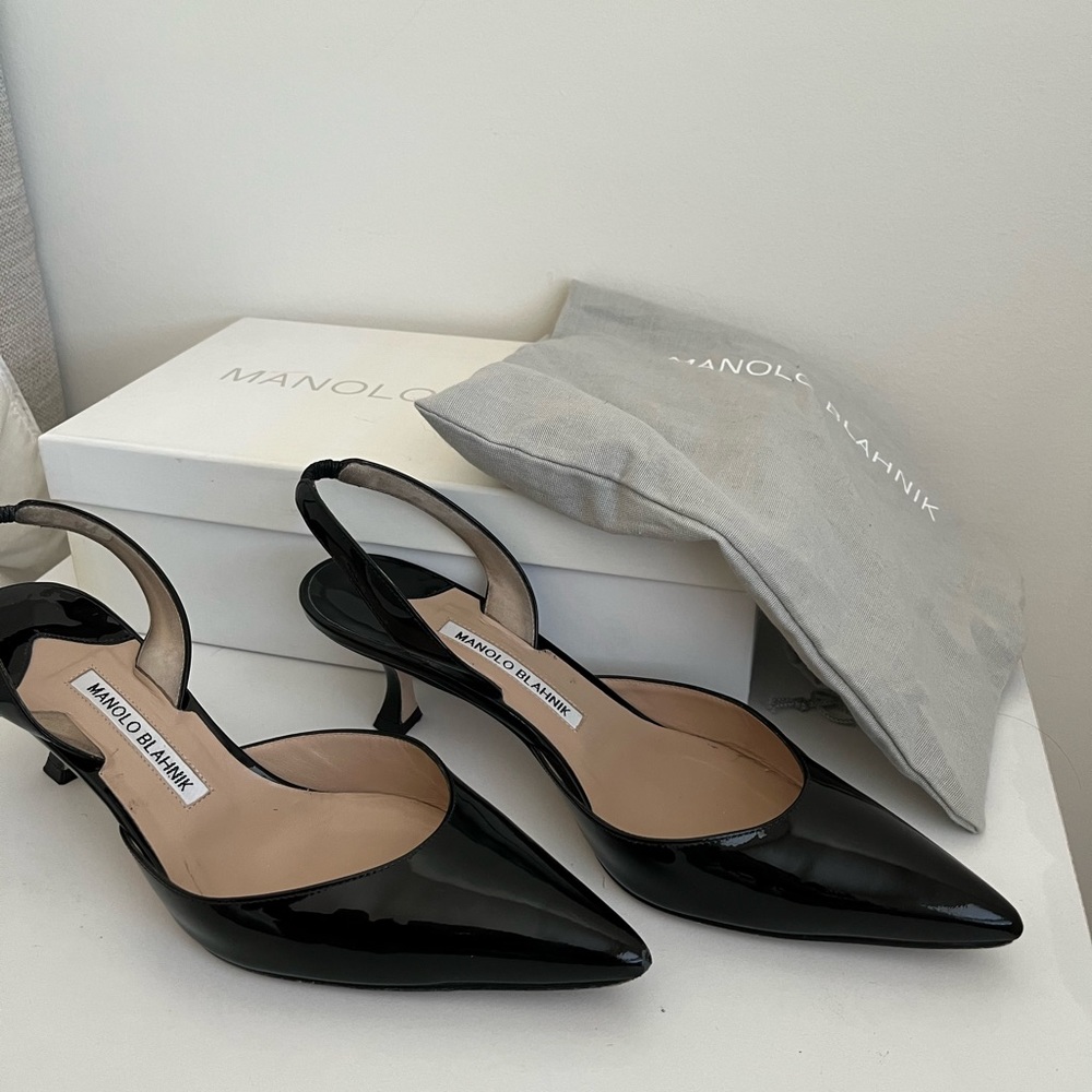 Manolo Blahnik Black Heels - authentic